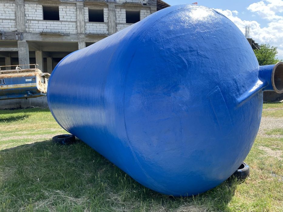 Vând Bazine din Fibra