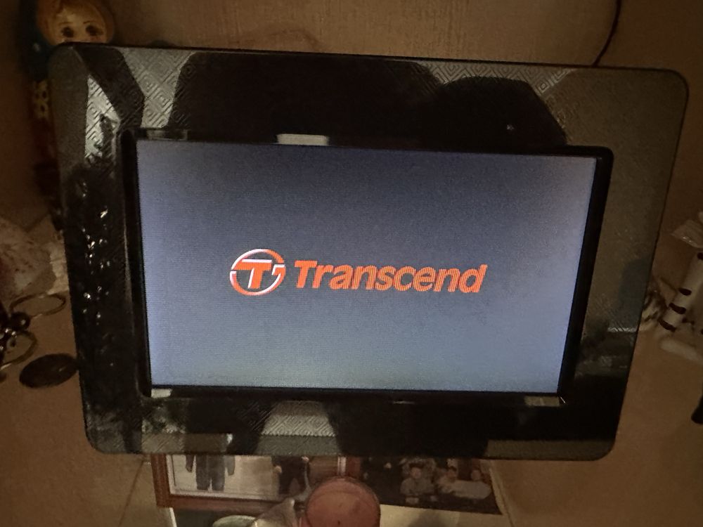 Продаю Цифровую фоторамку Transend