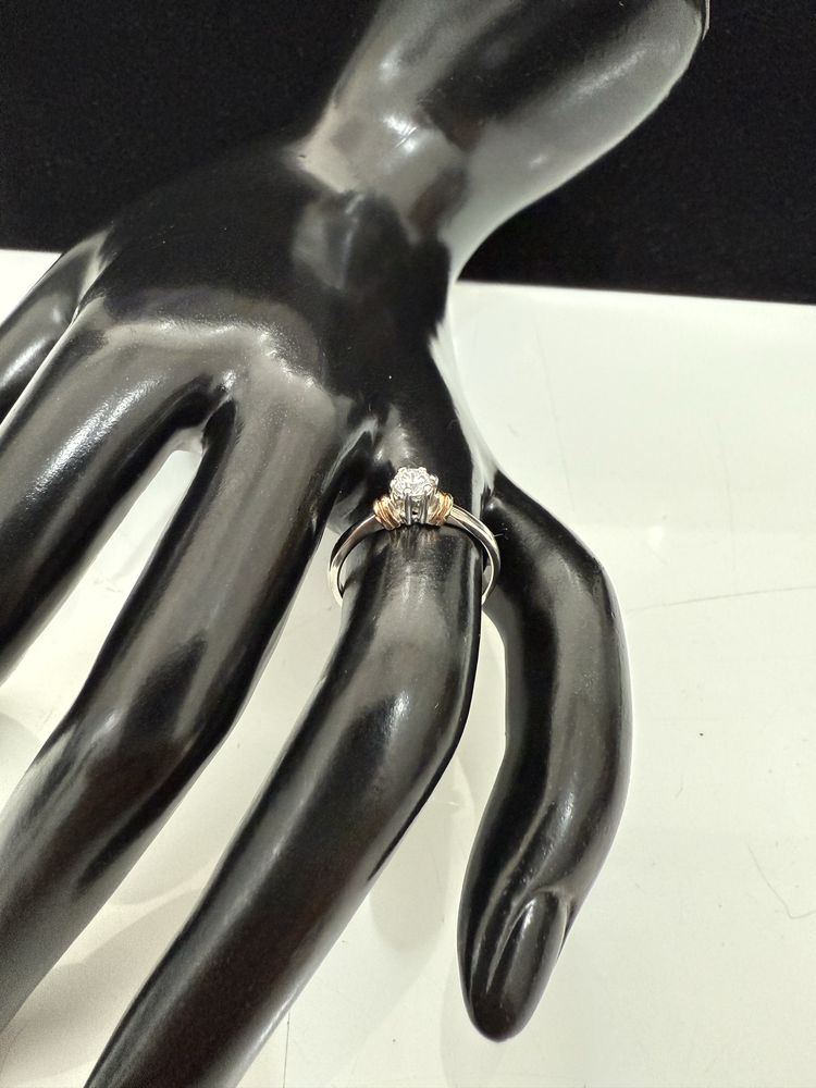 Inel Logodna Aur 18k cu Diamant Natural 0,18 k certificat