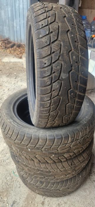 Шины зимние 205/55/16