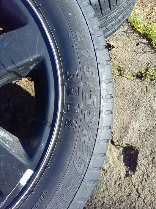 Vand roti Rover pe 17 si fabia pe 15