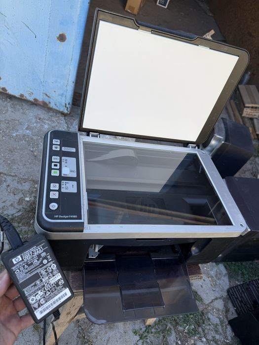 Imprimanta/ Scanner HP Deskjet F4180