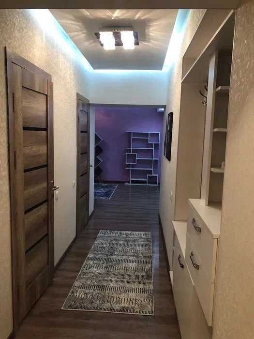 Сдам евро квартиру на Цум космонавт