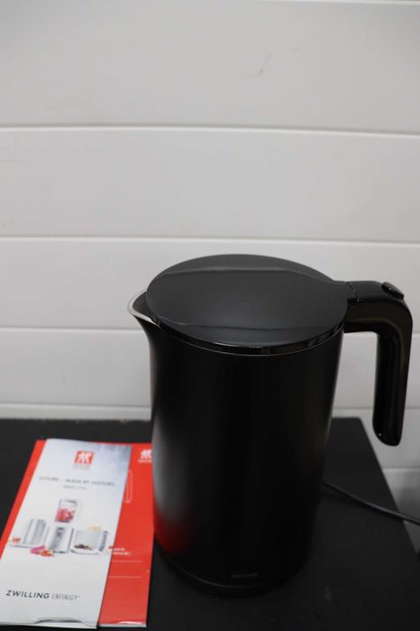 Електрическа кана ZWILLING ENFINIGY от неръждаема стомана, 1850W, 1,5л