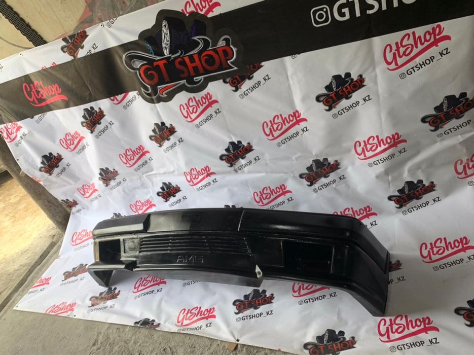 Бампер на Мерс w124 рестайлинг до рест Mers w124