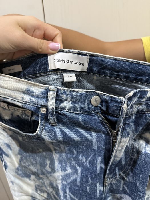 Дънки Calvin Klein