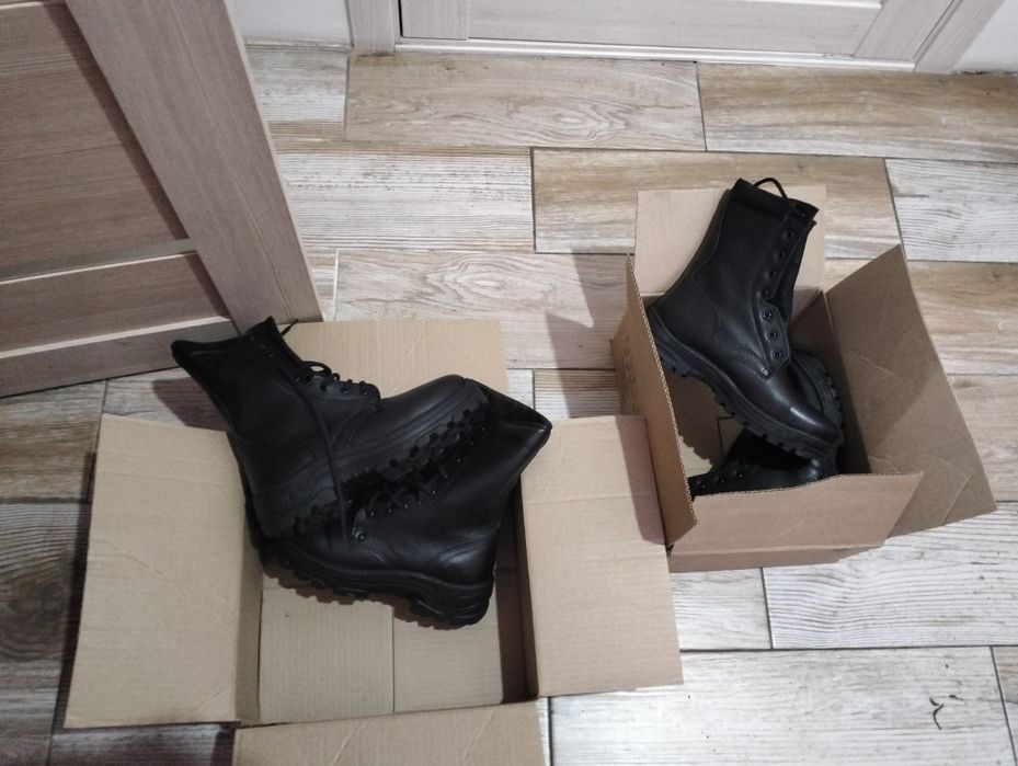 Бертцый летние черные