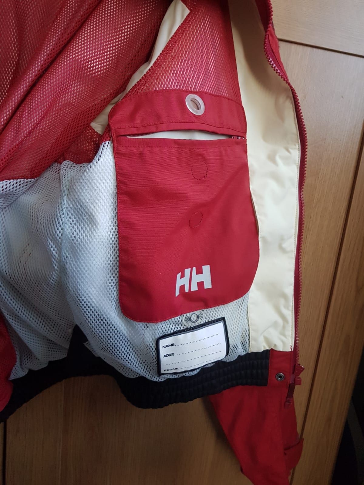 Geaca barbati,Helly Hansen,sport,rezistenta la apa si vant,m.L