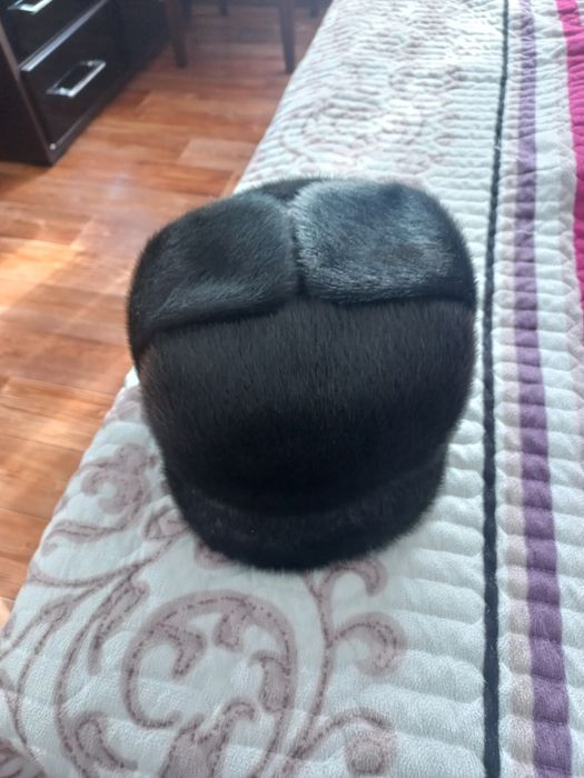 Продам шапку. Мех нерпы