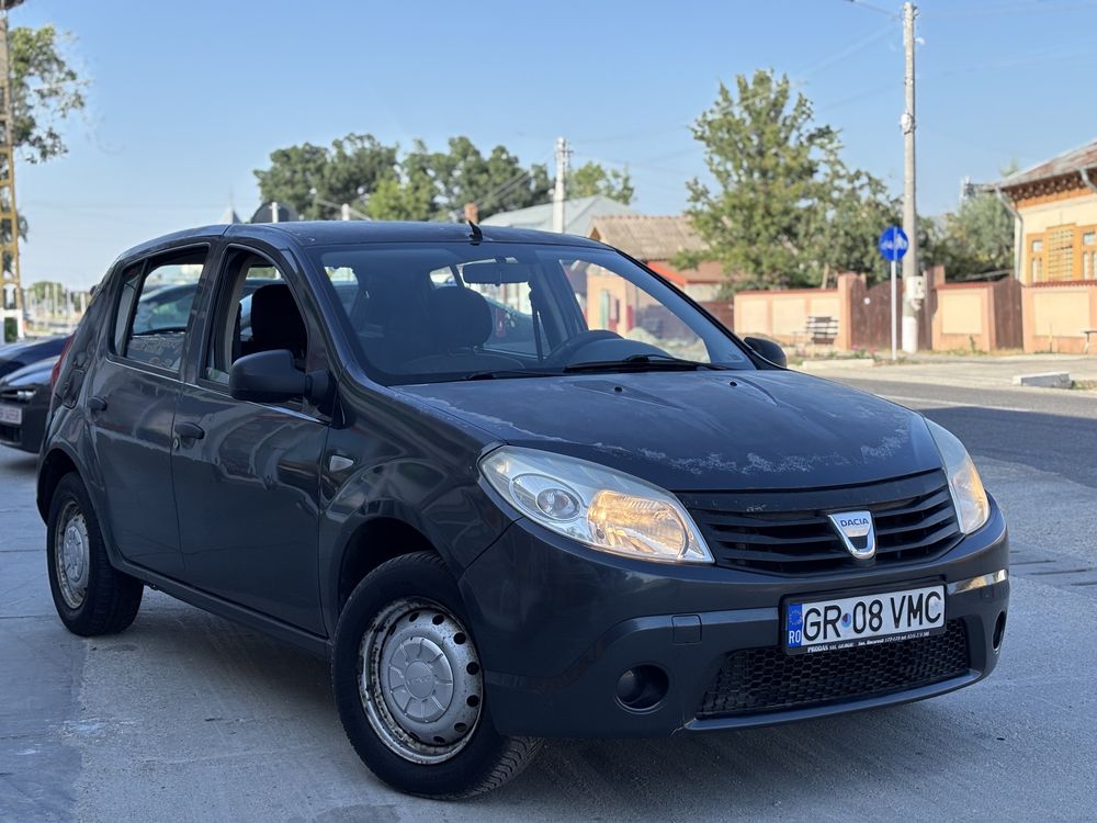 Vand dacia sandero 1.4 mpi An 2009