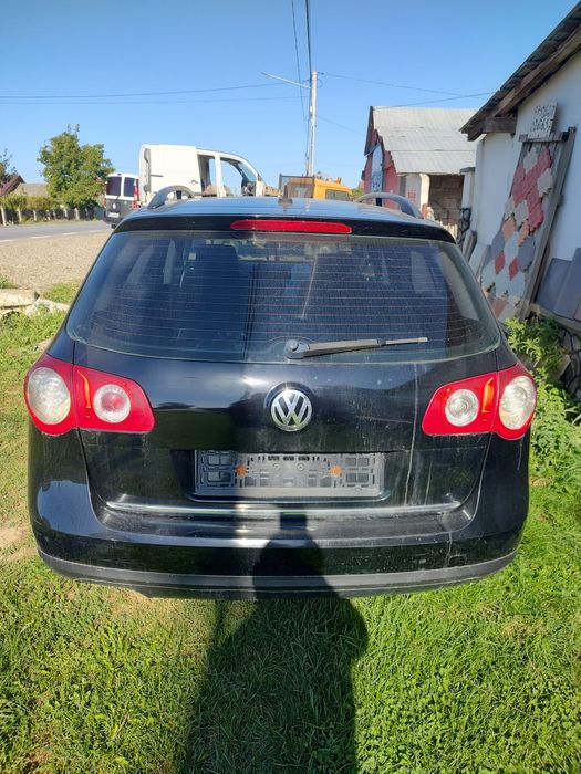 Dezmembrez passat B6 2007