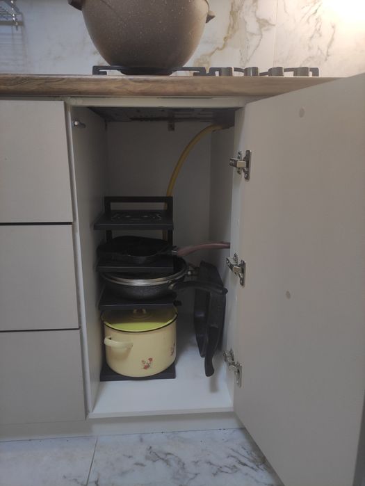 Стеллаж полки для кухни