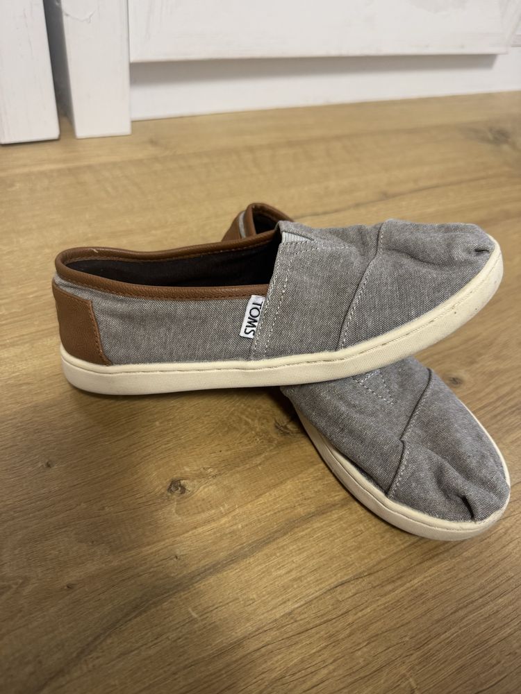 Детски мокасини за момче TOMS