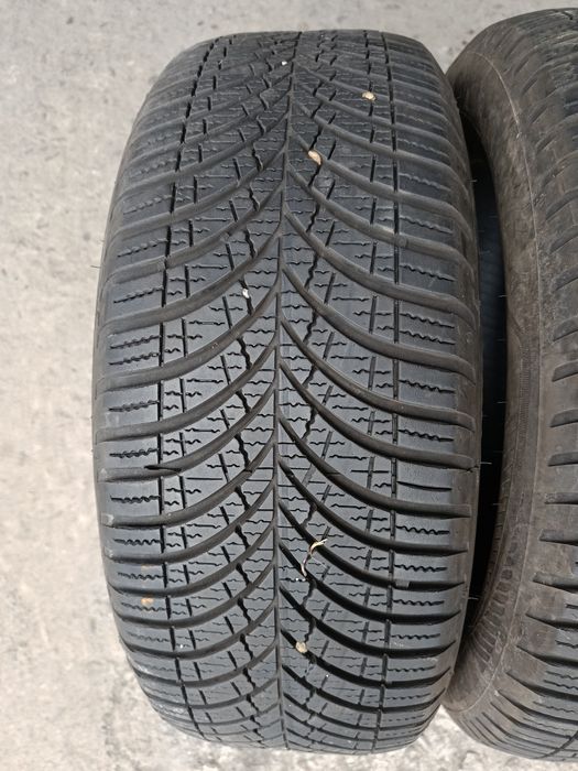 Всесезонни гуми -2022г./42с.-16цола-205/55-1бр.-70лв."GOOD YEAR"