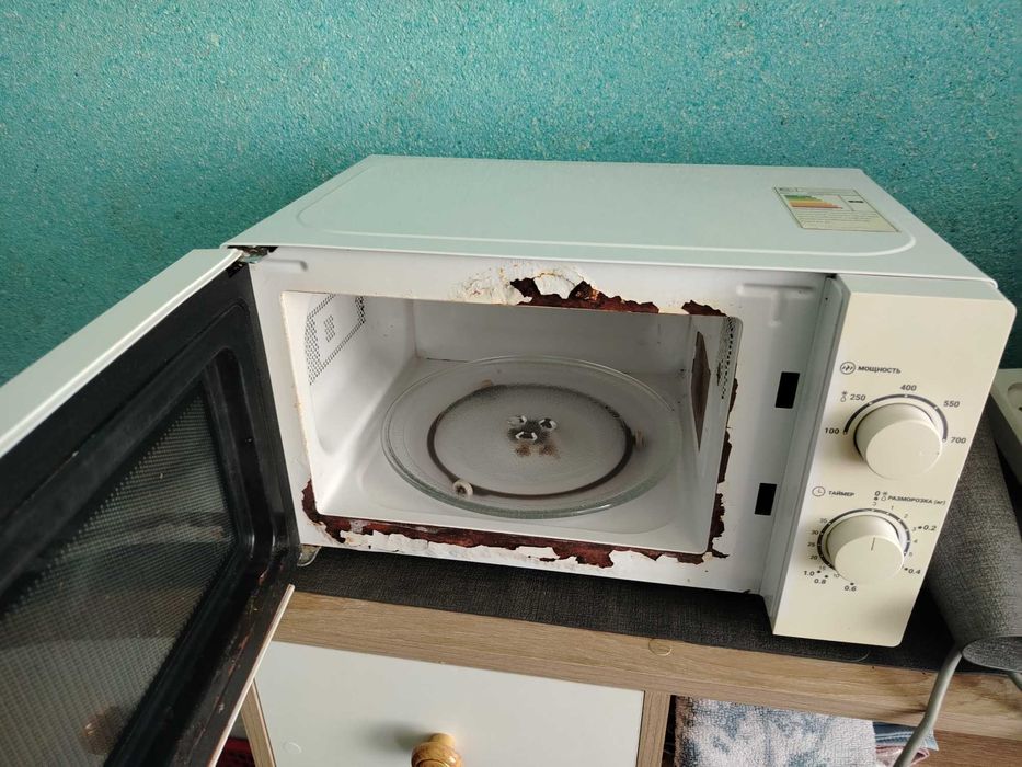 Микровалновая печь. ARTEL..