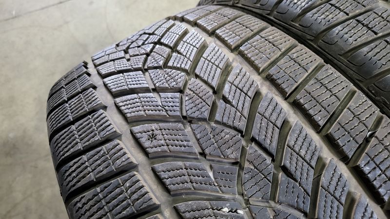 265/35/22 GOODYEAR 2бр