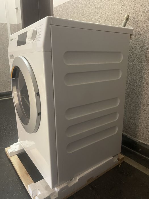 Пералня Miele WDB 030 WCS Classic – КАТО НОВА