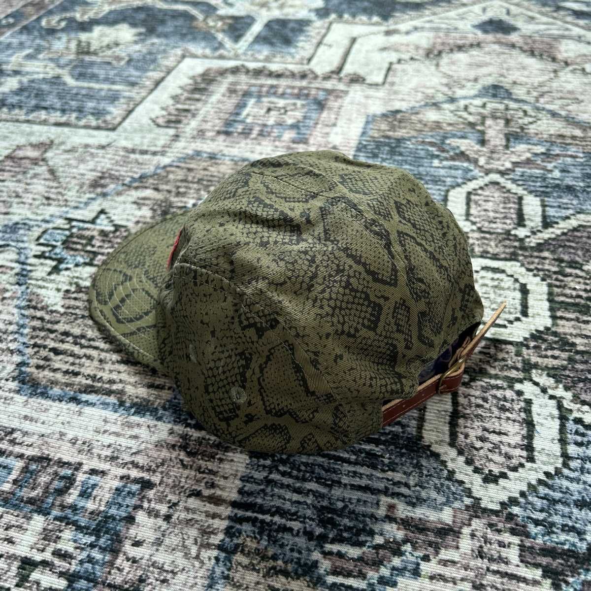 Лятна шапка Supreme