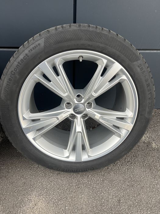 Roti complete iarna Audi Q7 Q8 285/45 R21