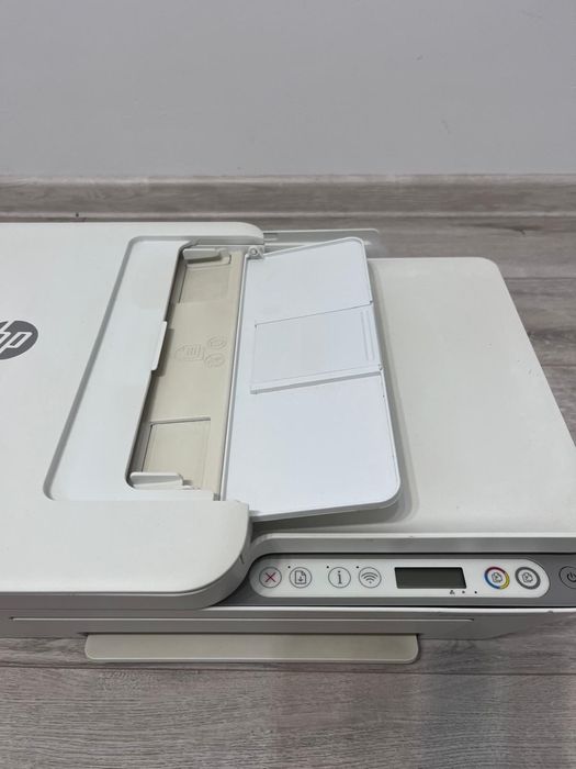 Imprimantă multifuncțională HP DeskJet Plus 4100