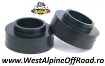Kit inaltare Nissan Terrano 1/2 - Kit bucse +3/5 cm-Cauciuc/Poliuretan