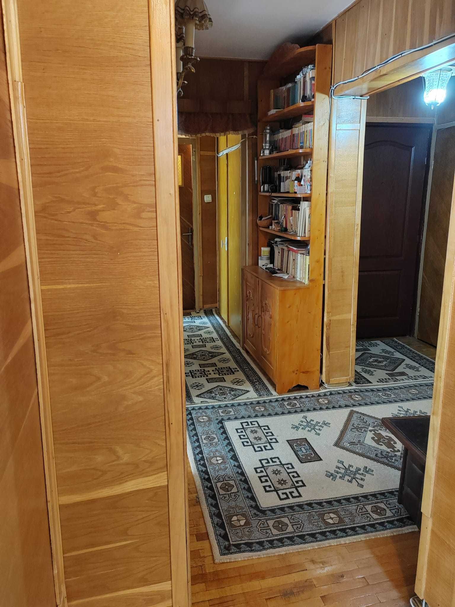 Apartament 4 camere