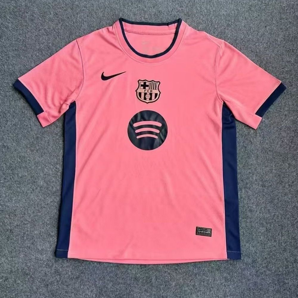 Barcelona futbol formalari Барселона футбольные формы