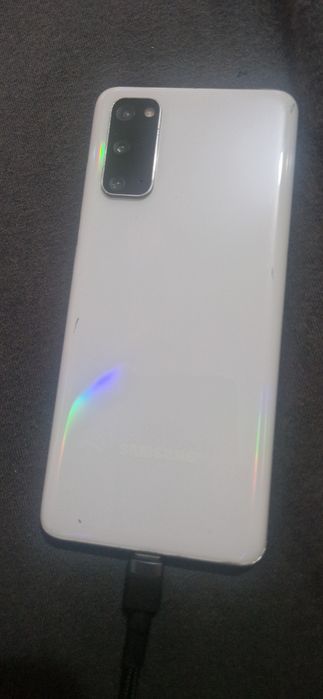 Samsung S20 pentru piese