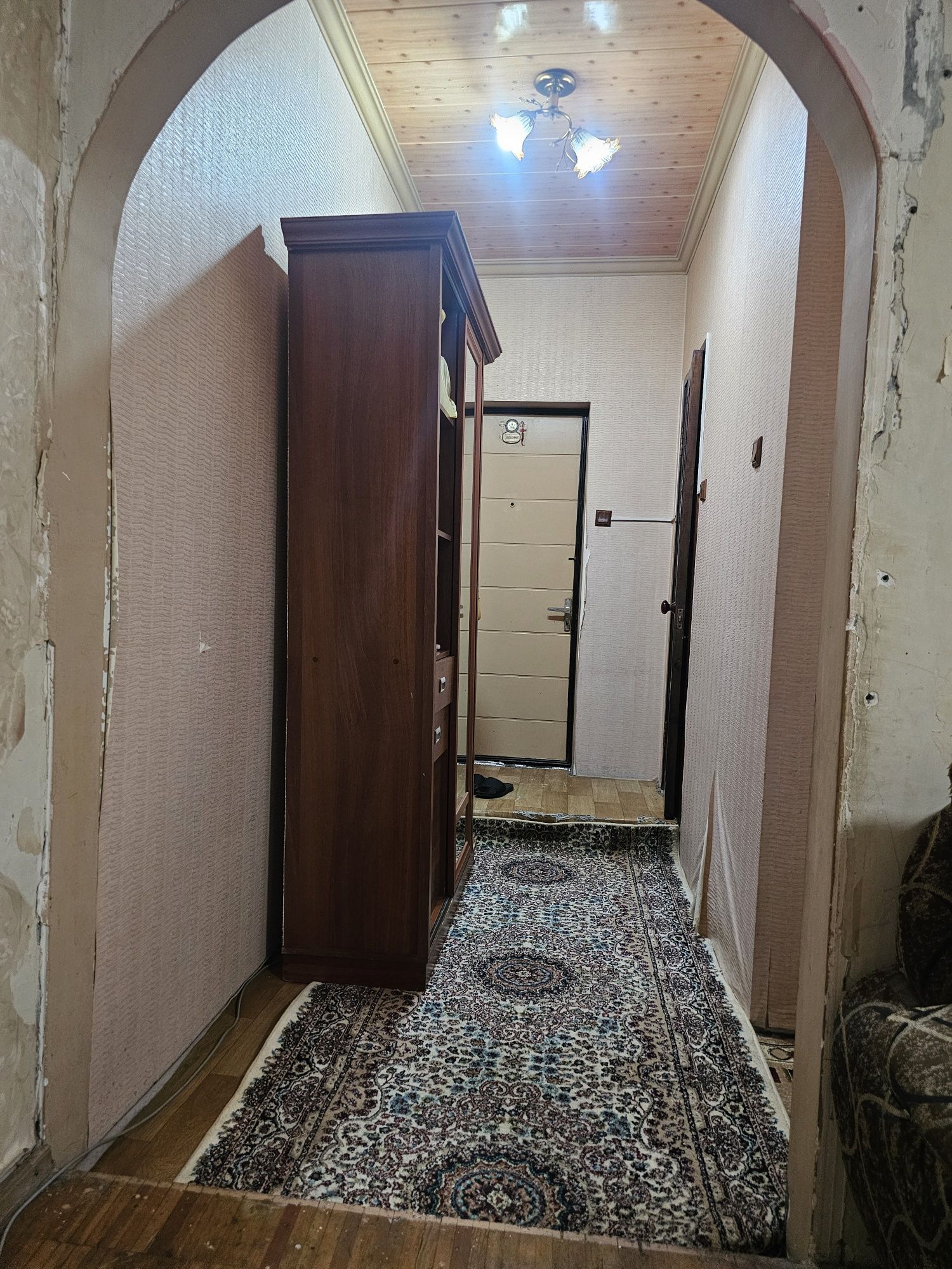 Продаётся квартира улучшенной планировки на 24 квартале Чиоанзар ориен