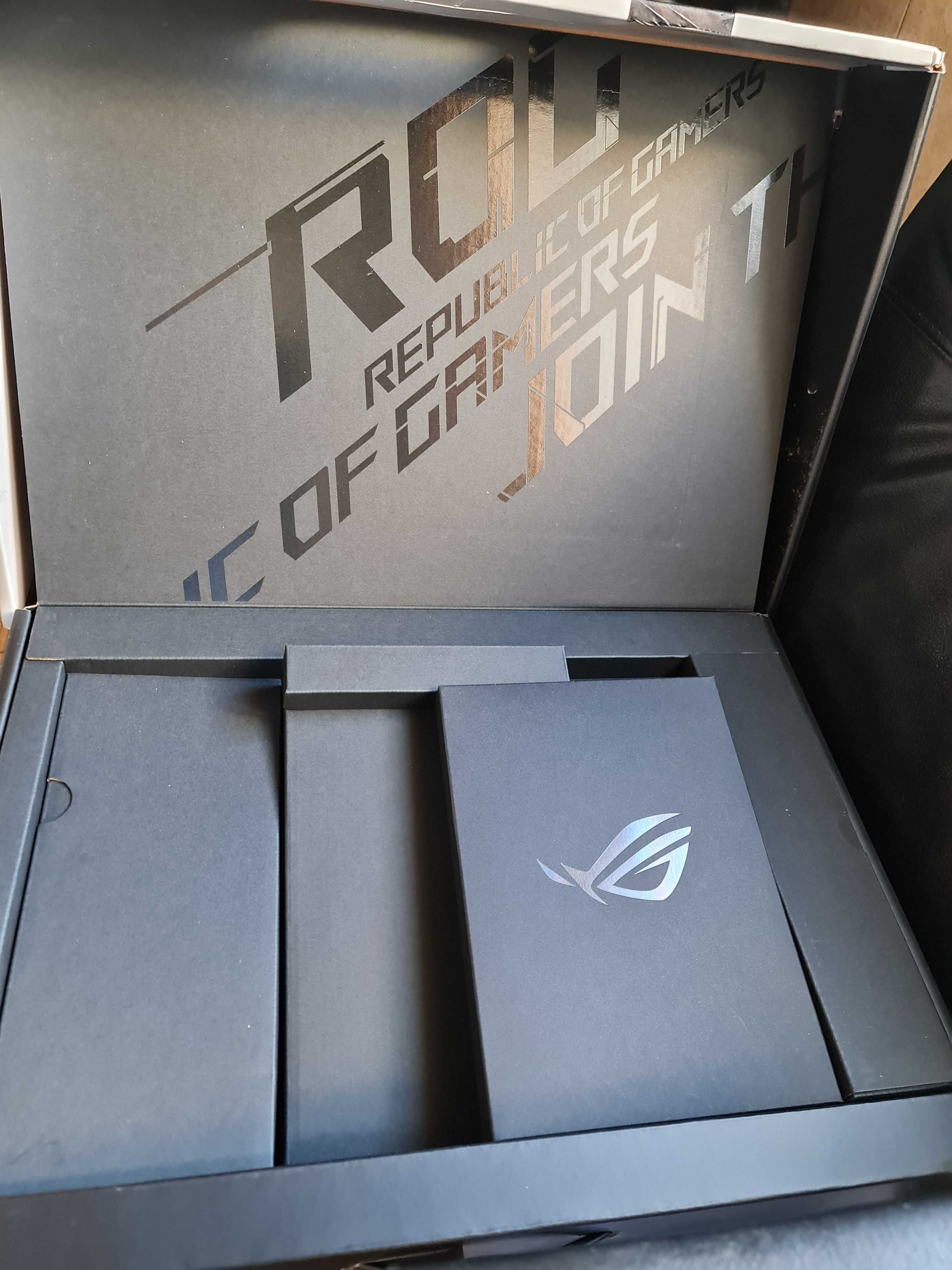 Asus Rog Zephyrus G15  RTX3060 RYZEN 7 6800