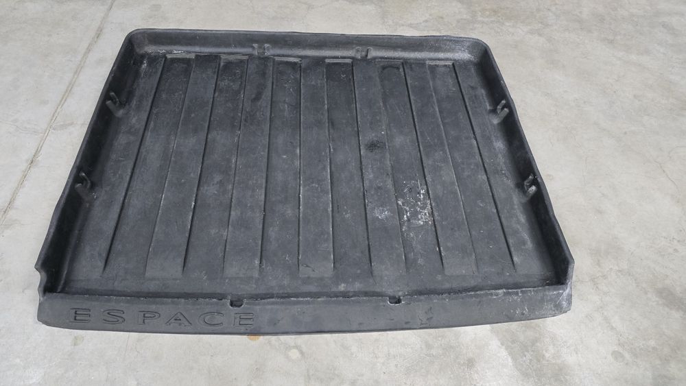 Стелка за багажник за Renault Espace 4