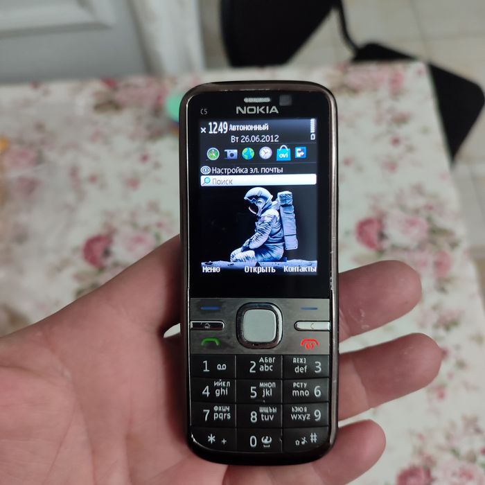 Нокия C5-00 смартфон 2011 года?!