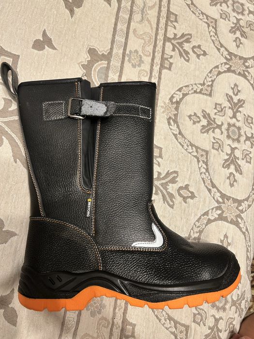 Зимние рабочие сапоги