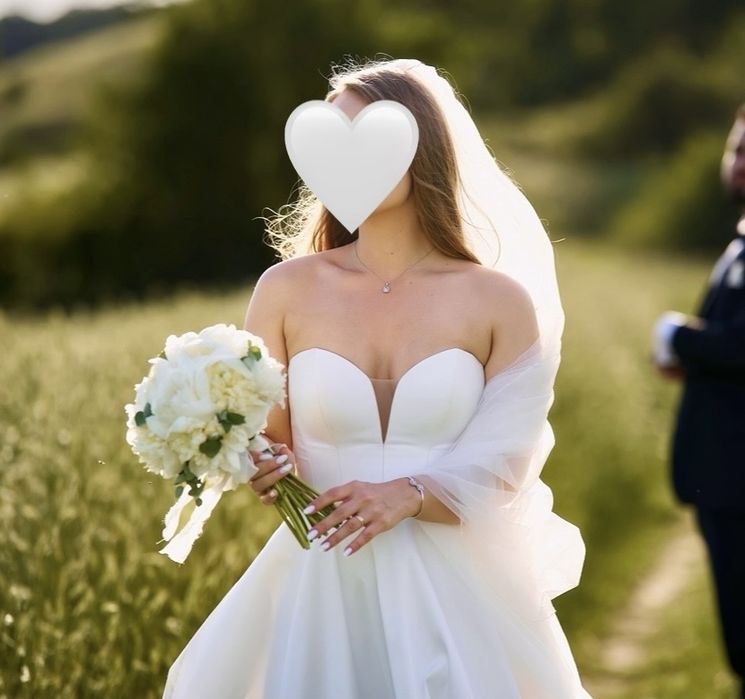 Rochie mireasa Natalia Vasiliev