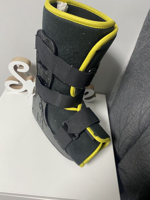 Детска ортеза