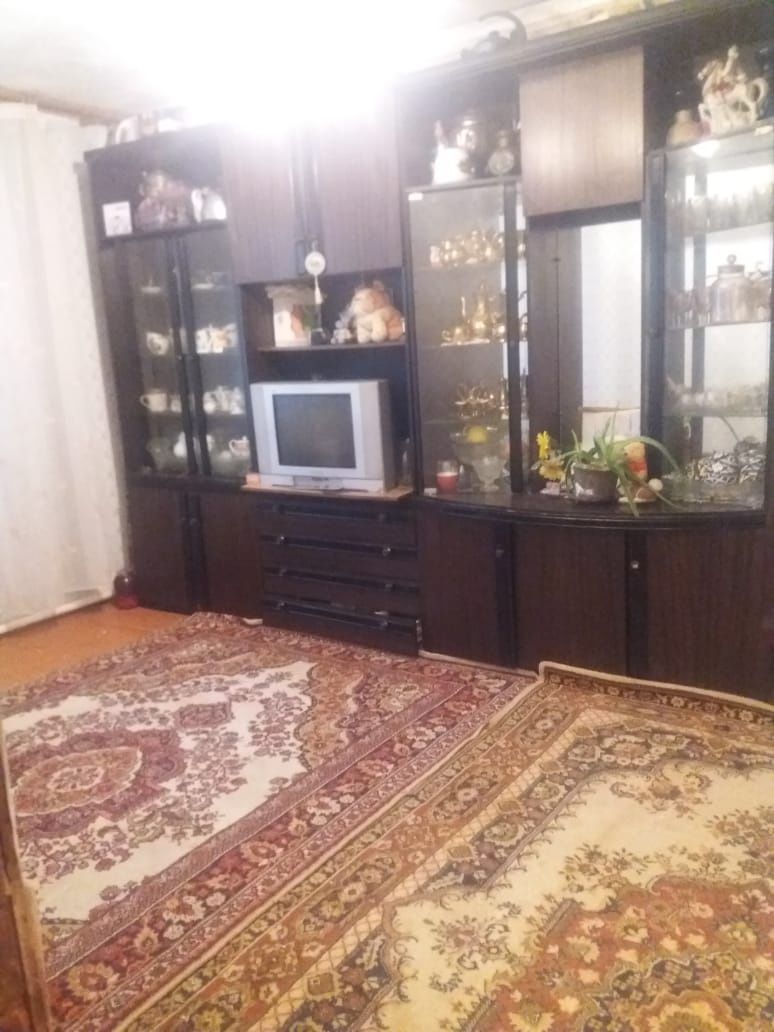 Продам дом .Барачного типа.