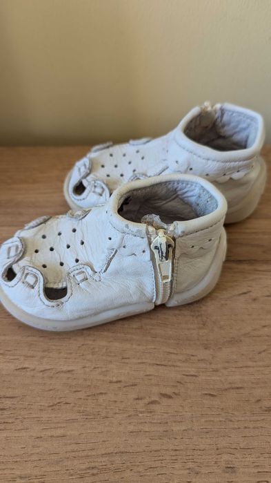 Обувки за прохождане Beko