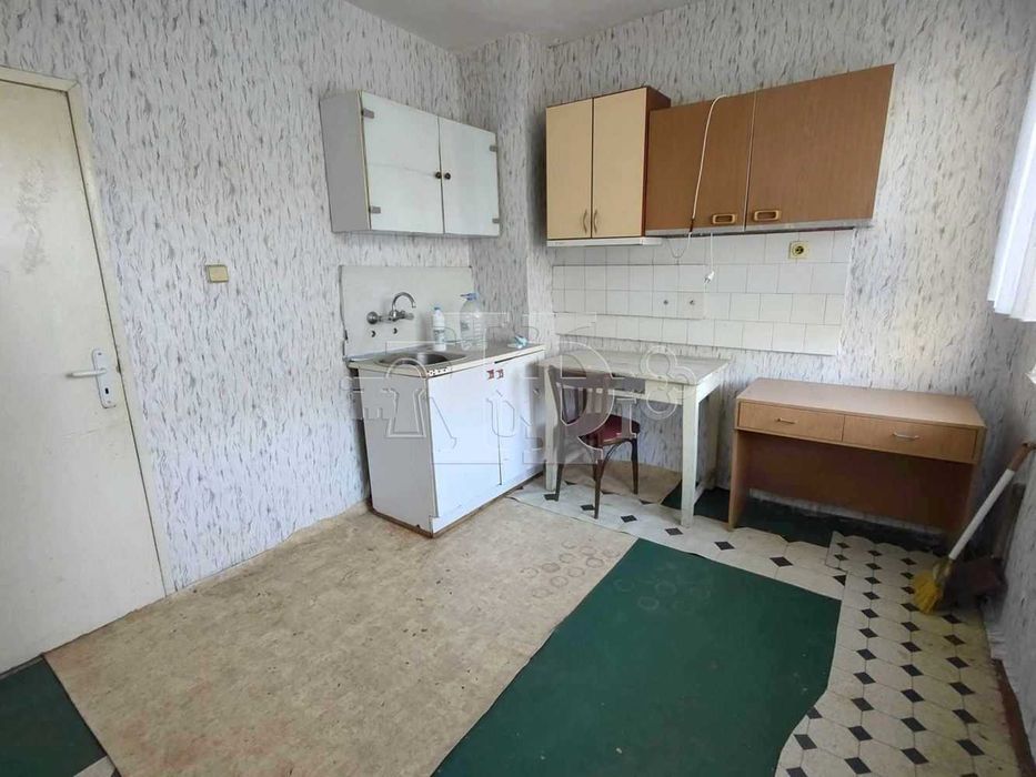 Продава се Едностаен апартамент в Добрич, Добротица - Варненска - 50 кв.м за 806 €/кв.м - Снимка #3