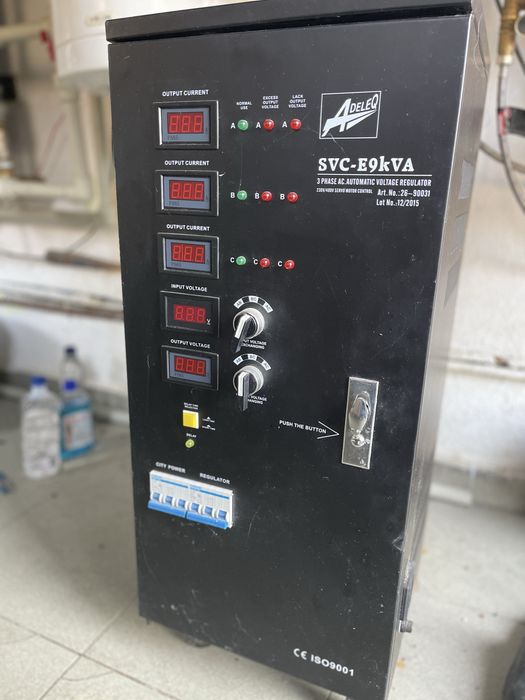 Stabilizator Tensiune trifazic cu servomotor 9 kVa