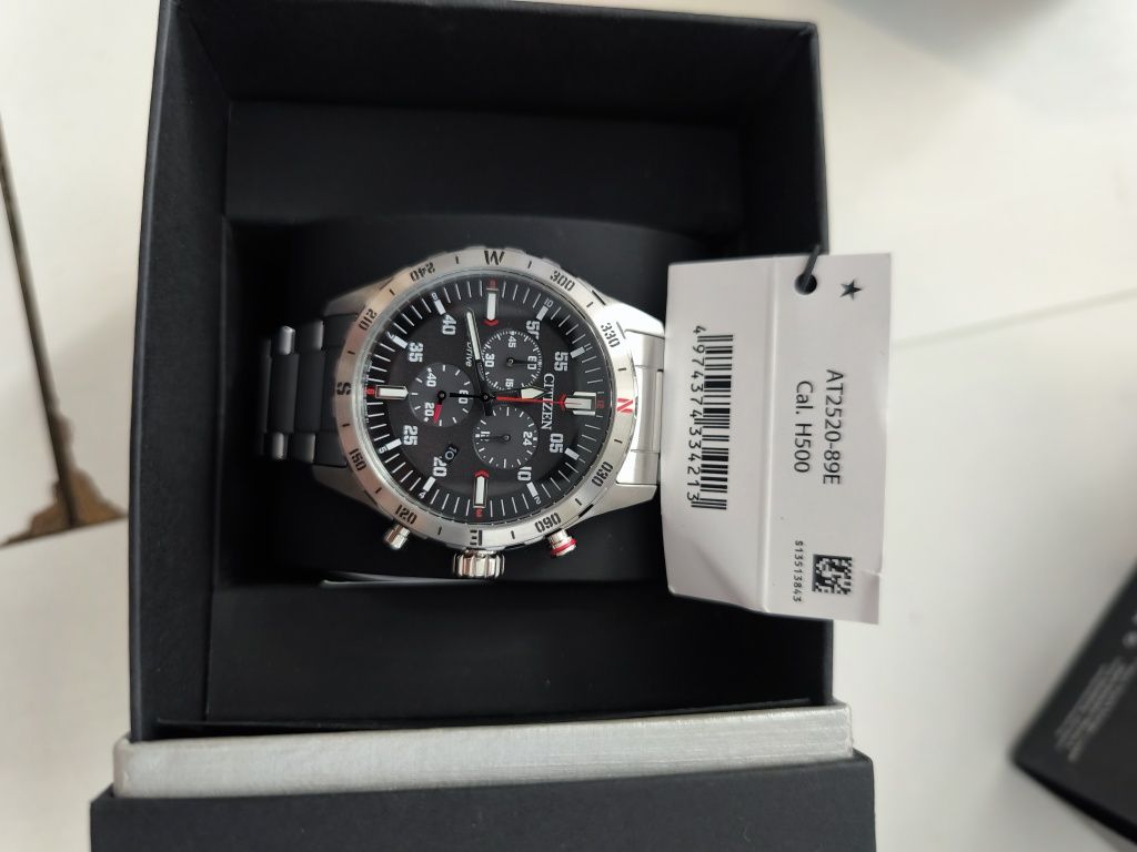 Часовник Citizen чисто нов в гаранция