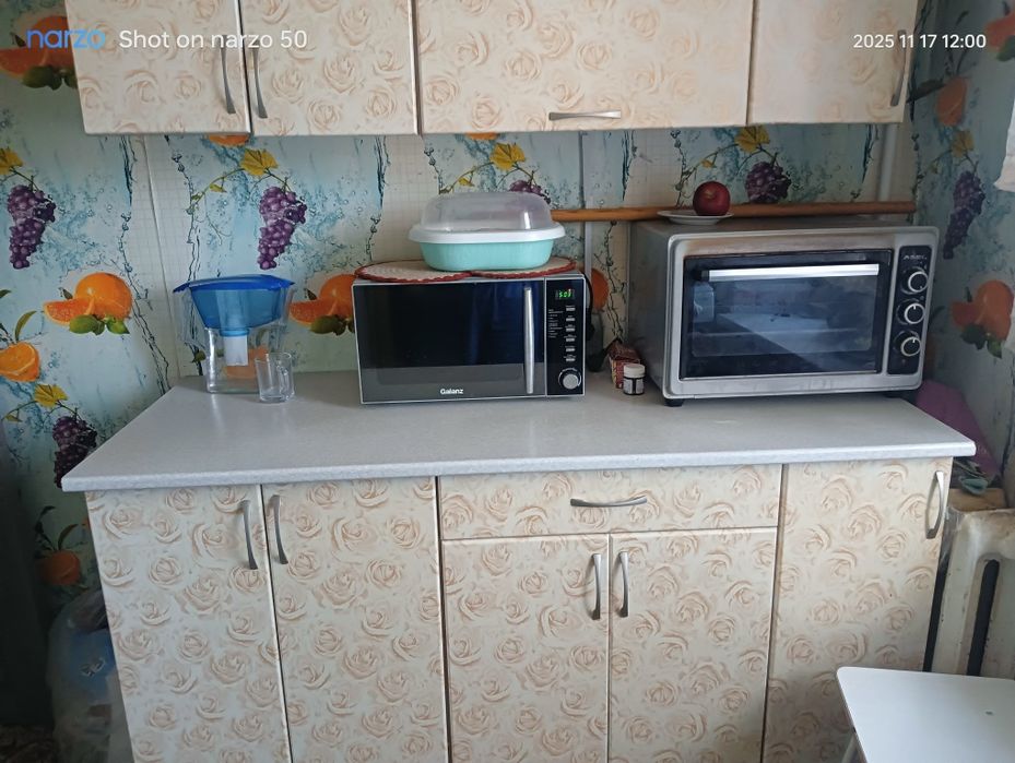 Продам кухный гарнитура