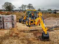 Inchiriez buldoexcavator / miniexcavator Bobcat / excavator/ compactor