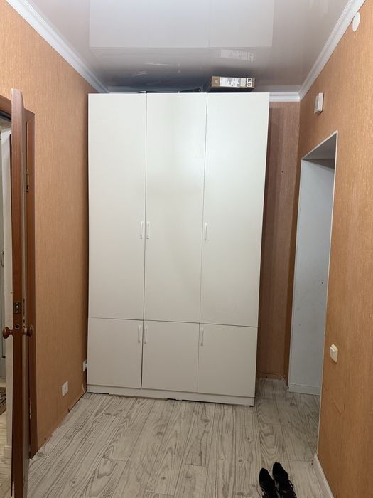 Шкаф ақ шкаф.         ,