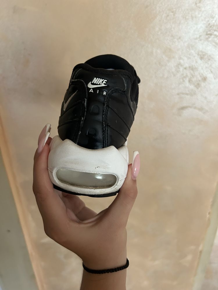 Обувки nike air max 95