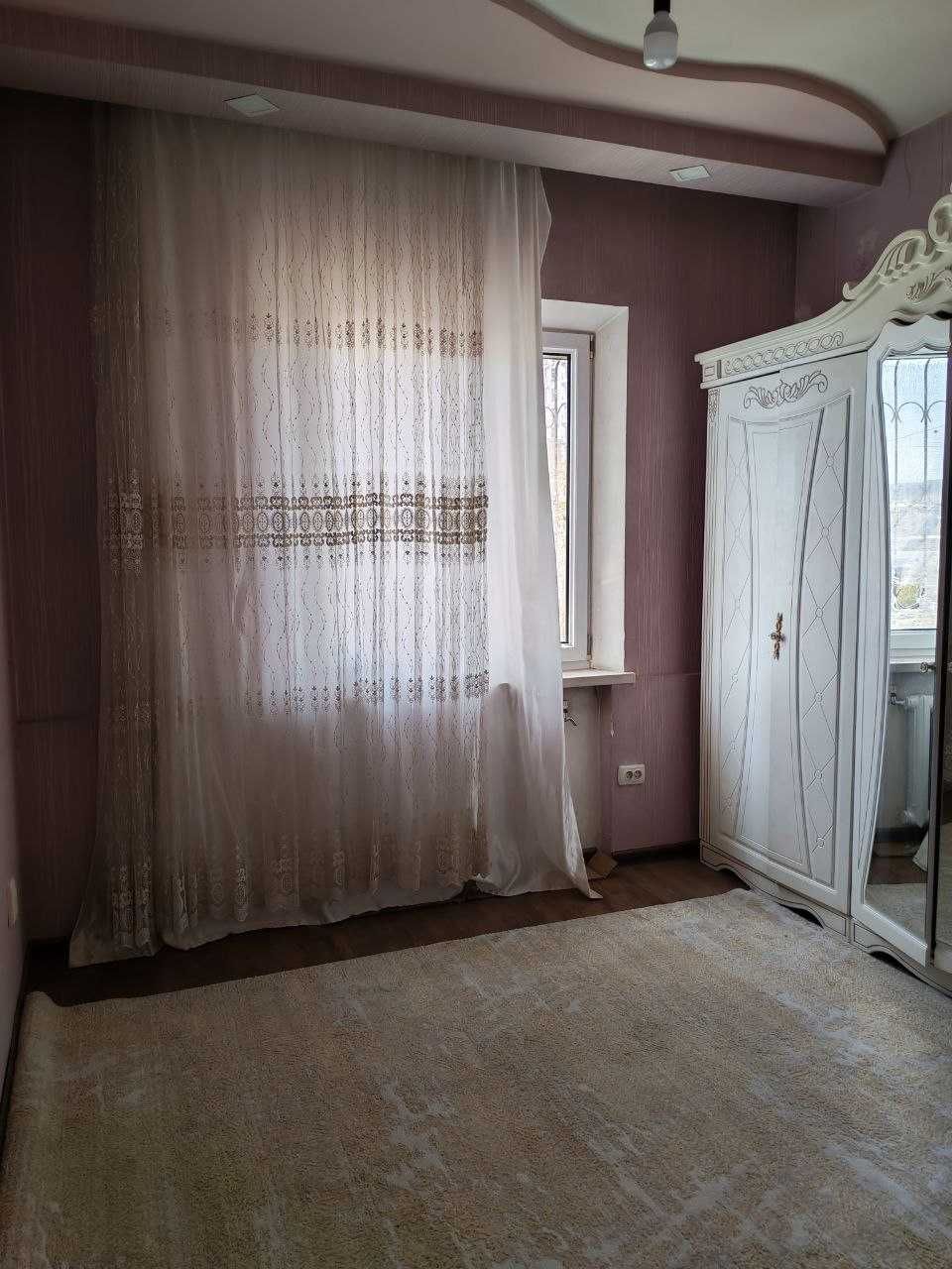 Продается 4х комнатная квартира на Юнусабаде, 9 квартал