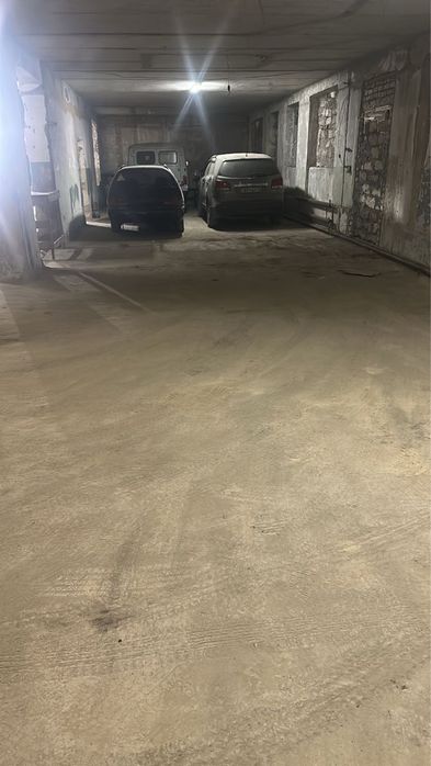 Теплый гараж. Центре городе Ш. Жанибек 48