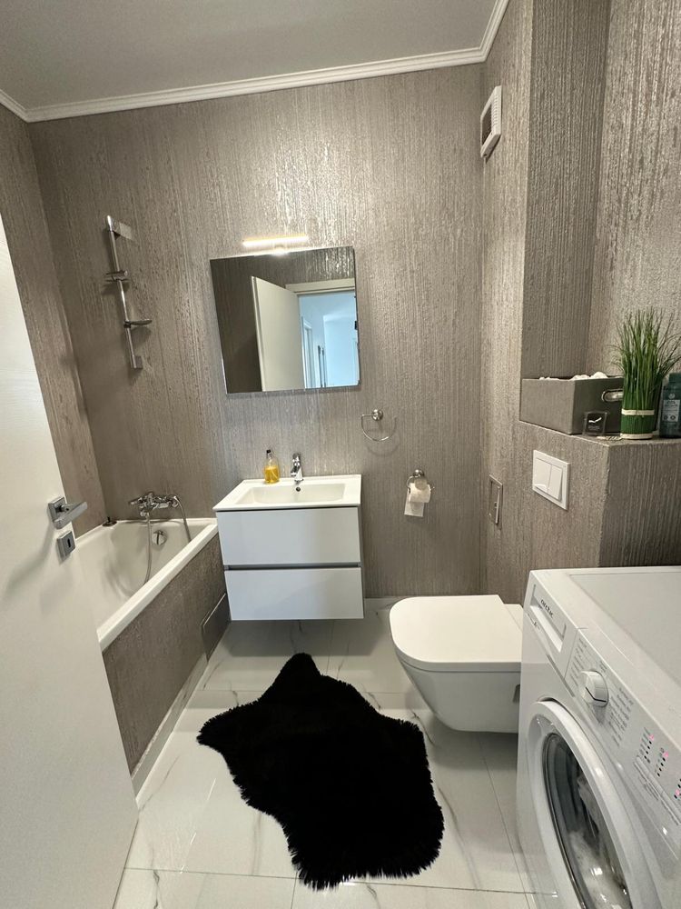 Apartament 4 camere de lux
