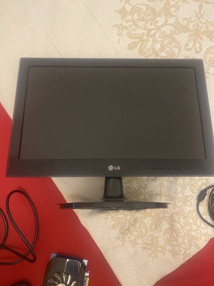 Sursa/placa video/monitor