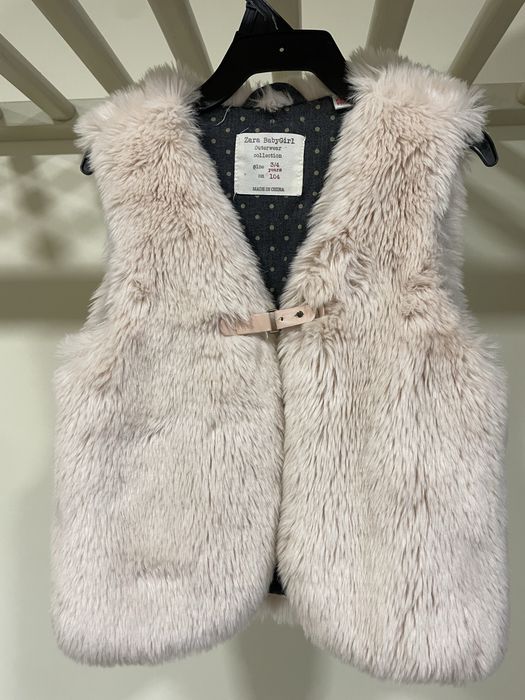 Пухено елече Zara,3/4 години 104 см