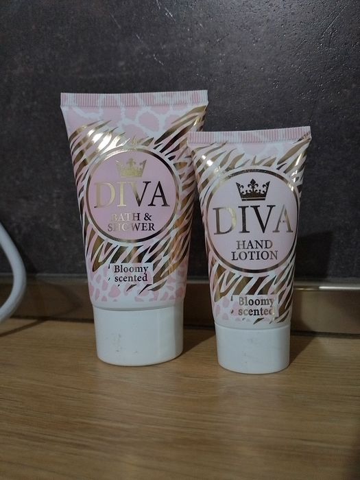 Лот нова козметика